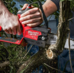 Elagueuse à chaine 12V MILWAUKEE – vue 3