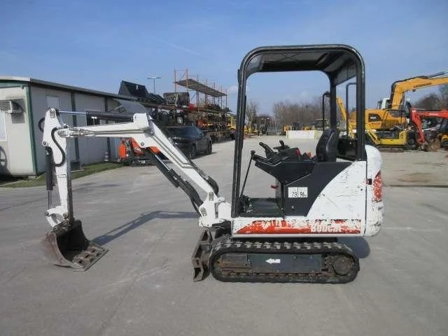 BOBCAT 320, 1.5T