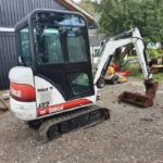BOBCAT 322G, 1,6T + 3 GODETS – vue 3