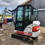 BOBCAT 322G, 1,6T + 3 GODETS – vue 6