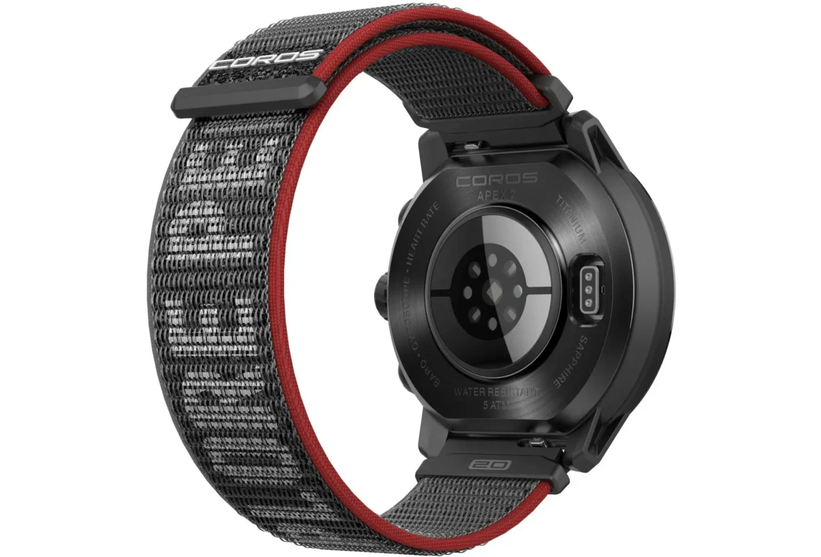 Montre connectée COROS Apex 2 – vue 2